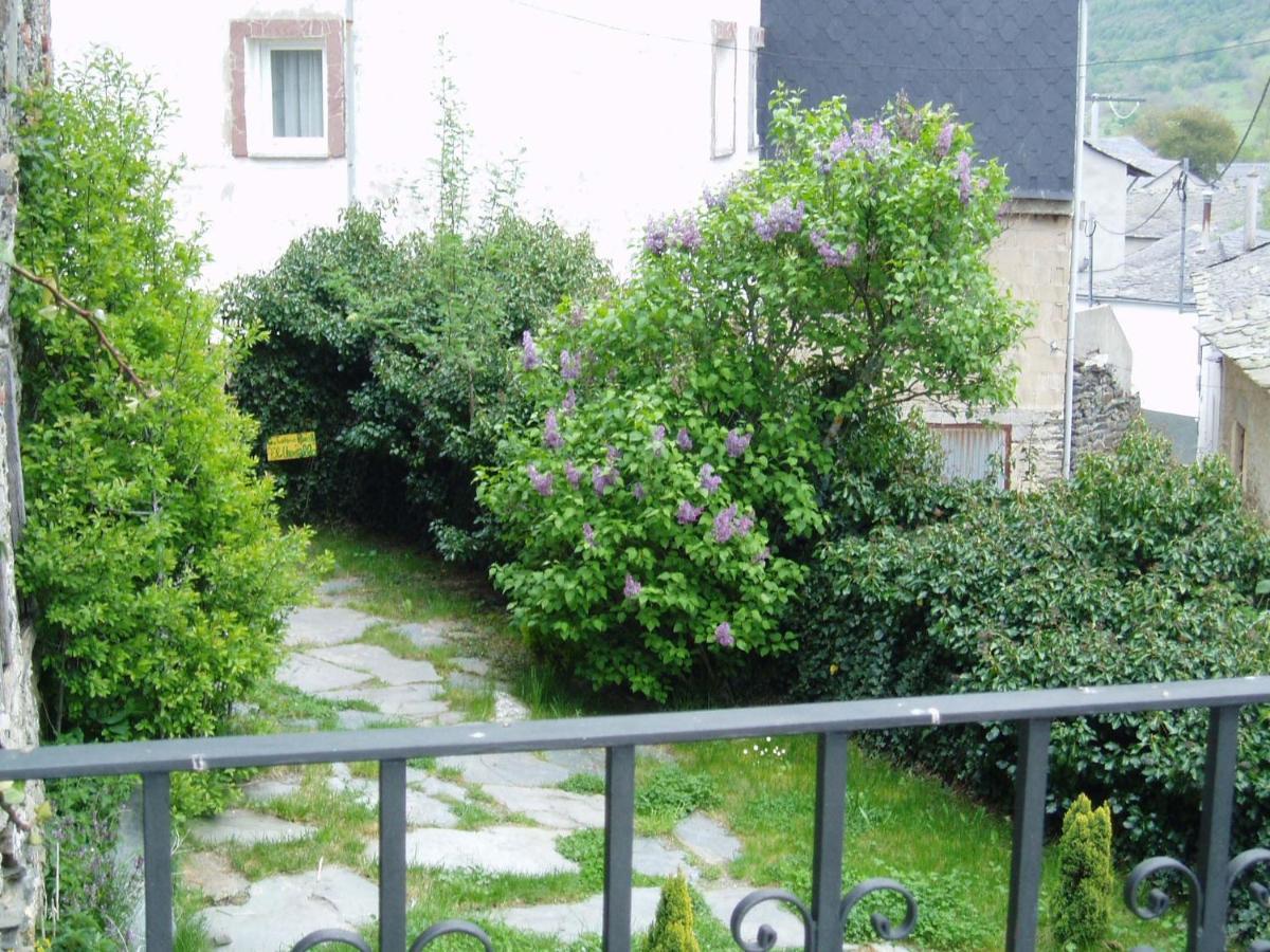 Hotel Rural El Urogallo Murias de Paredes Dış mekan fotoğraf