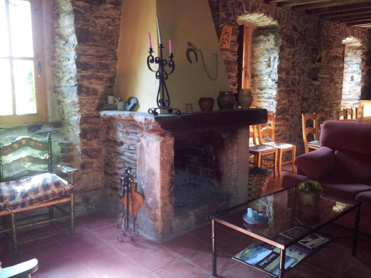 Hotel Rural El Urogallo Murias de Paredes Dış mekan fotoğraf