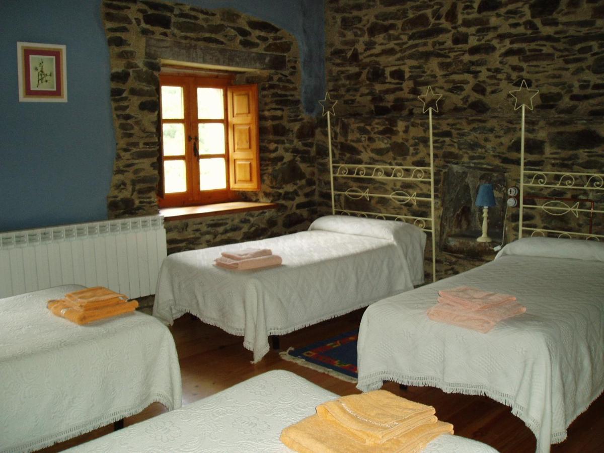 Hotel Rural El Urogallo Murias de Paredes Oda fotoğraf